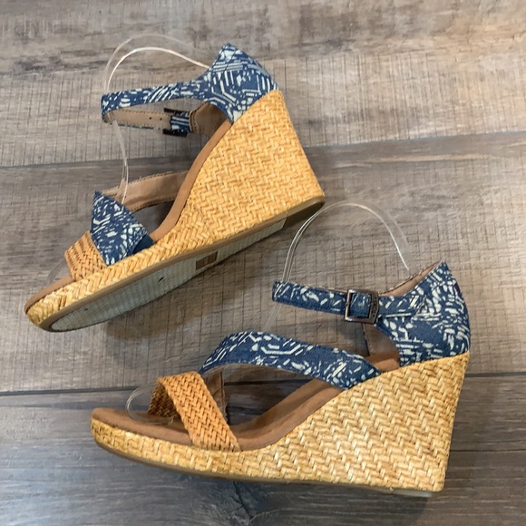 Toms espadrille and fabric wedges size 8 - Picture 5 of 8